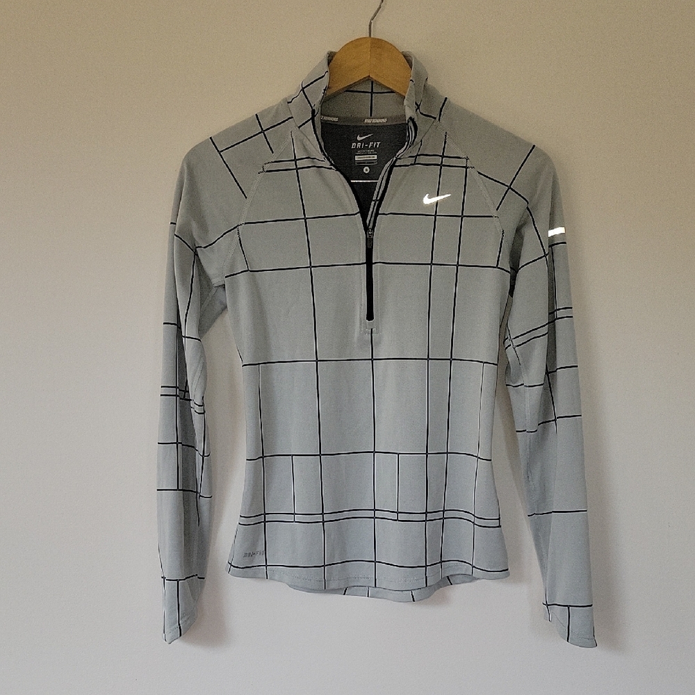 Nike Running Dri-Fit Light Gray Checkered 1/4 Zip Long Sleeve Shirt, Size Small